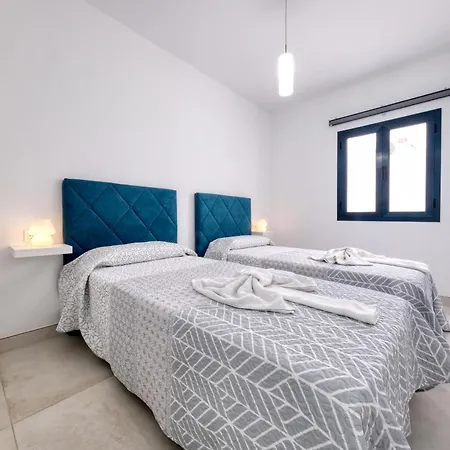 House La Santa - 400m To The By Lanzarote 別荘 ティナホ